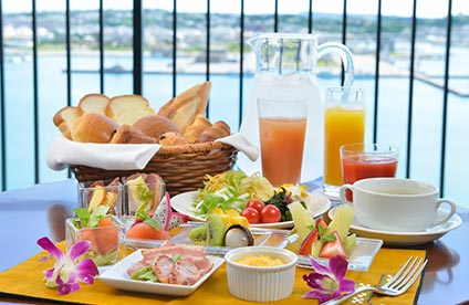 Relaxed and elegant morning, enjoying breakfast at the Premium Lounge