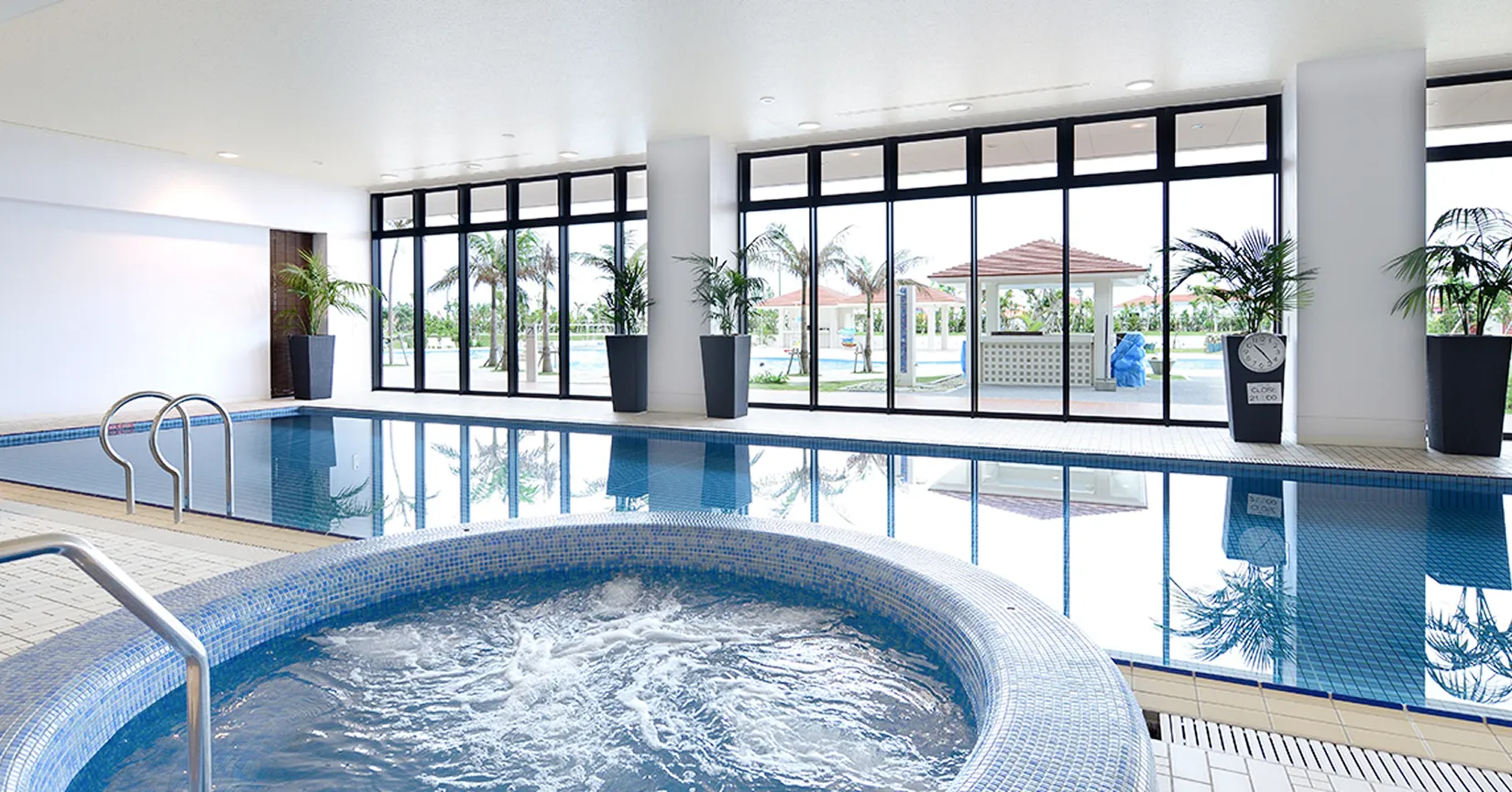 虹のウォータースライダー