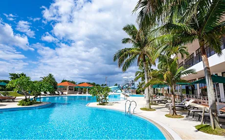 ガーデンプール・インドアプール