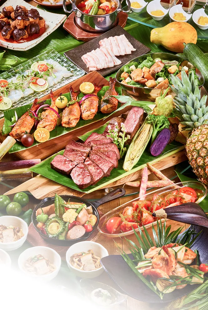 シェフが丁寧にソースをかける調理の瞬間。地元の食材を最高の状態で提供するための、細やかなこだわりが光る一皿