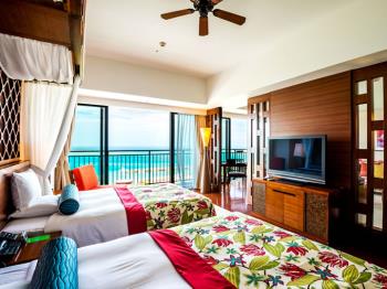 【スタンダード】水平線の絶景を一望！ 最上階80平米ロイヤルスイート/選べる朝食付