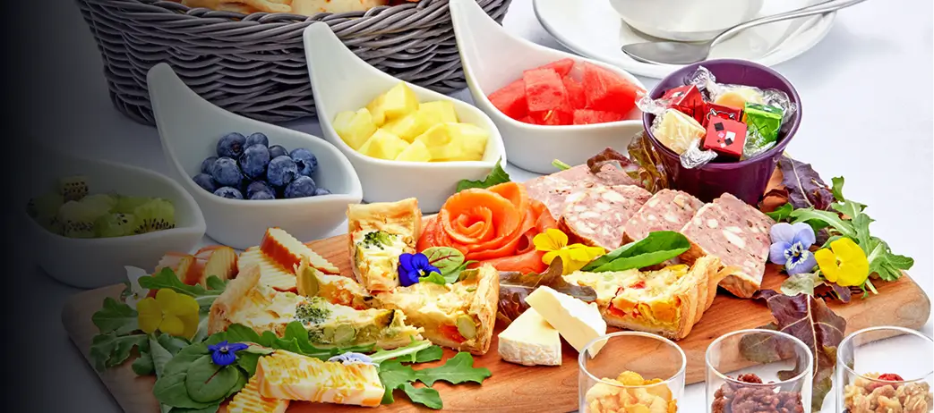 「プレミアムラウンジ」で迎える上質な朝。