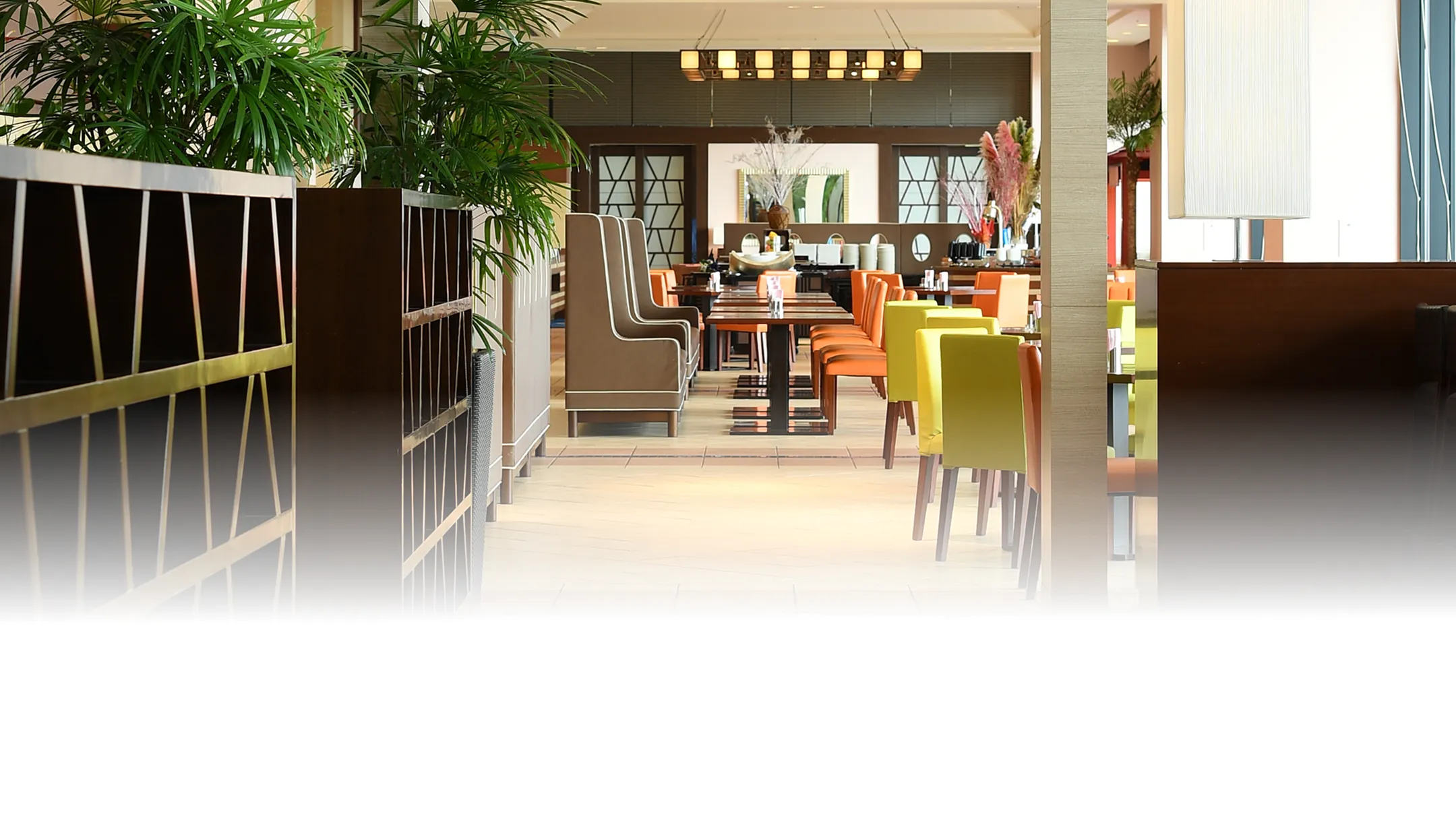 プールサイドレストラン「サザンテラス」